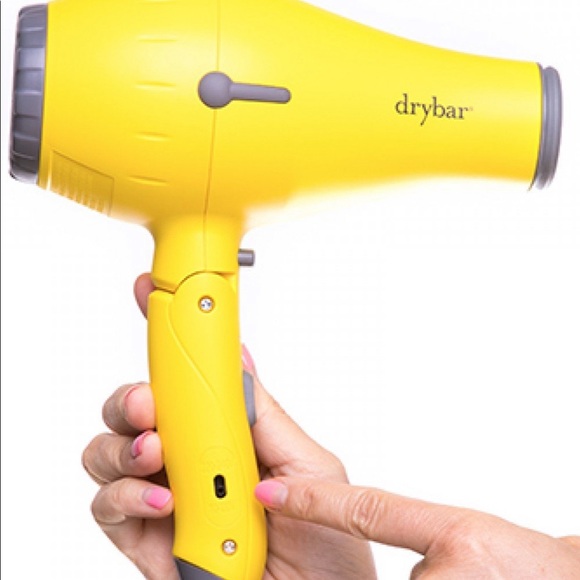 Drybar Other - DryBar Buttercup Travel BlowDryer 120/240v